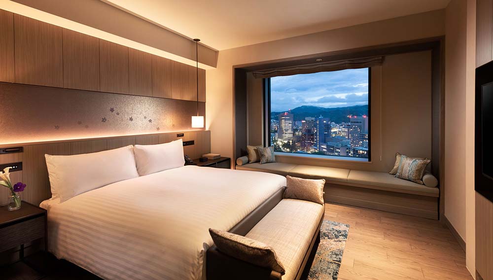 Hilton Hiroshima OneBedroomSuiteBedroom