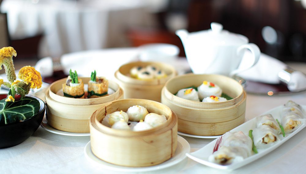 Each order of dim sum usually contains three or four pieces, and is intended for sharing.
