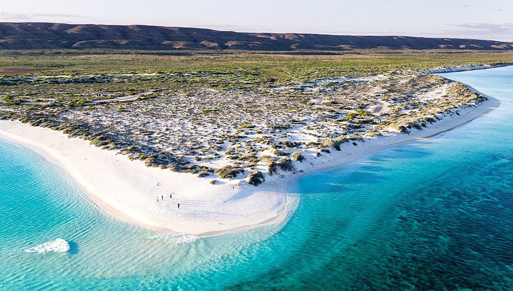 Consistently voted amongst the top three best beaches in Australia, Turquoise Bay is the highlight of Exmouth's Cape Range National Park ©Tourism Western Australia