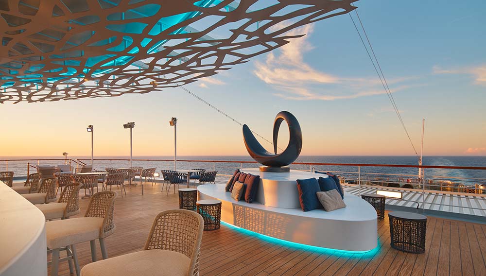 Karryon Cruising: Celebrity, P&O, Carnival, PONANT, Hurtigruten + more 6 Carnival Luminosa Sunset Bar