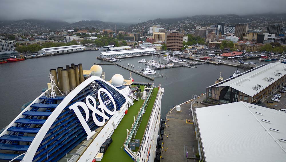 Karryon Cruising: Celebrity, P&O, Carnival, PONANT, Hurtigruten + more 4 PO Cruises in Hobart