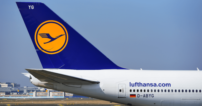 Lufthansa thanks crucial Aussie travel advisors, talks commissions