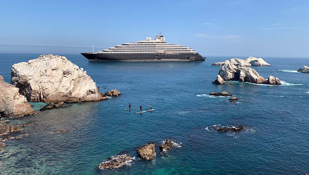 Submarine dreams: Scenic treats guests to world-first night dive in Mexico 1 SE Scenic Eclipse Cabo del Puerto Matarani Peru