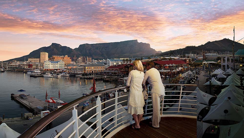 couple at Victoria & Alfred Waterfront in Cape Town, Western Cape.