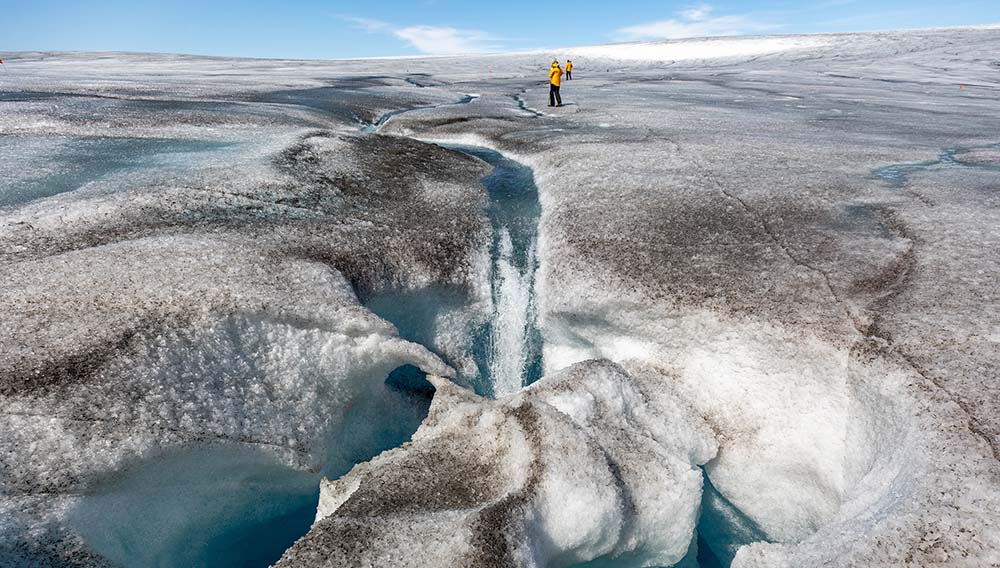 We’ve found the ultimate Greenland trip – and it’s off the charts for Arctic adventure 1 QE Greenland Icesheet 4M9A0704 michellesole