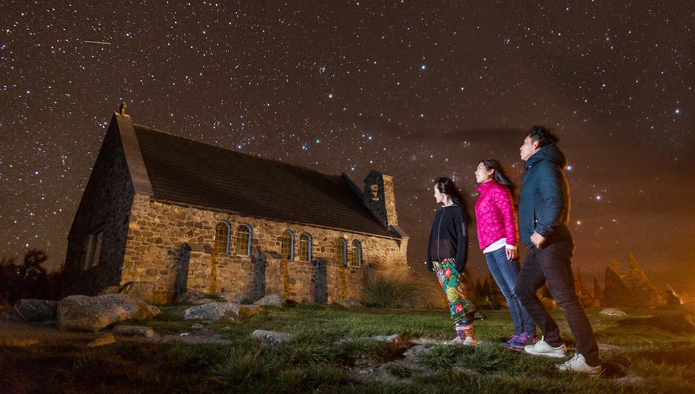 Let it snow! ANZCRO Snow Highway winner announced 3 Discover the dark sky reserve at Lake Tekapo