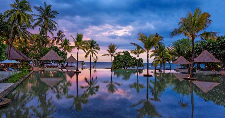 Karryon Top 5 Travel Deals: APT, Viking, Bali, Fiji, Azamara, Hawai’i + more