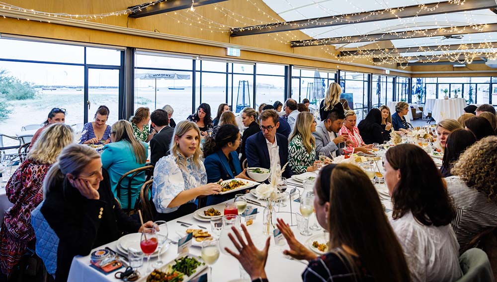 Vic travel trade celebrates new Qantas Melbourne-Exmouth flight with Tourism WA 2 WA celebrates new MEL TO EX flight 6