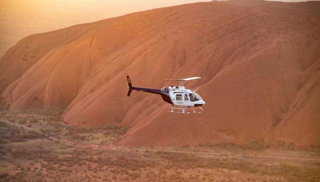 Uluru sunrise helicopter flight 