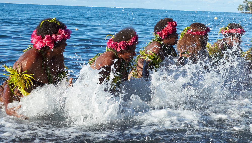 "Wow" does not do the women's water performance justice ©Vanuatu Tourism Office