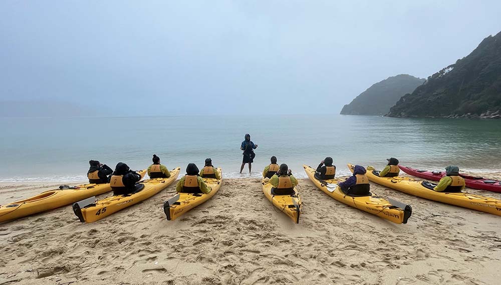 NZ kayak beach
