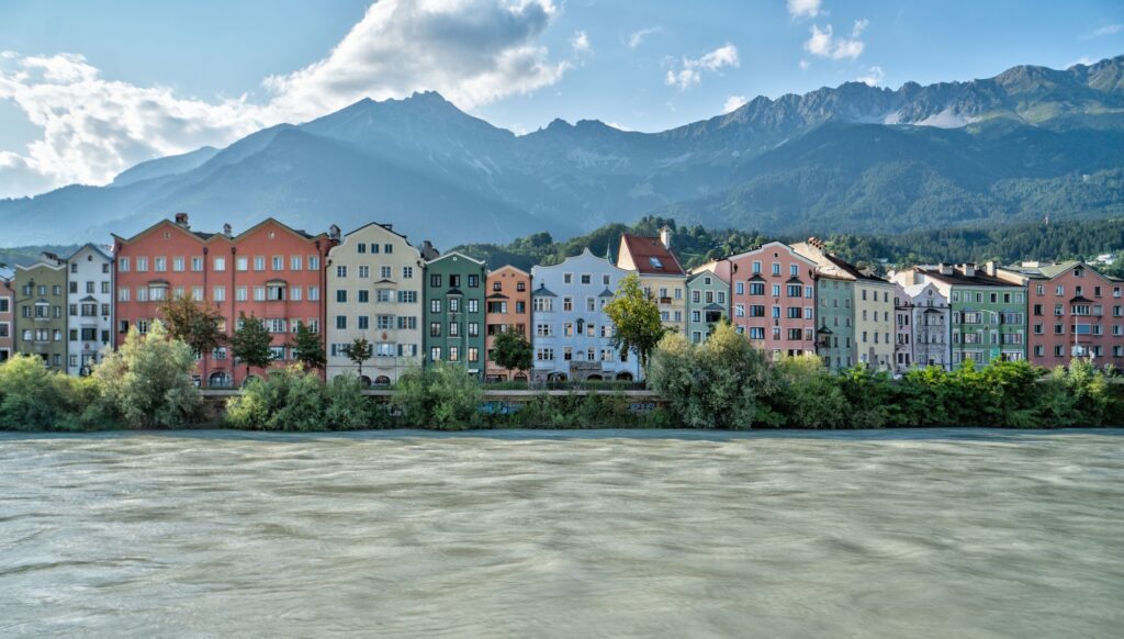 Innsbruck-Innufer_Oesterreich-Werbung_Daniel-Ordelt.jpeg