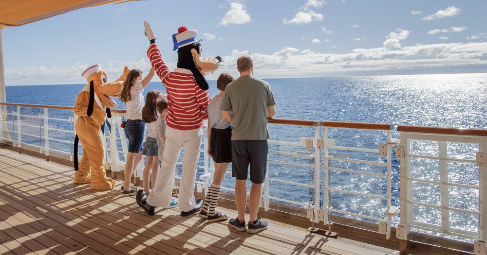 Get a Disney Magic at Sea onboard credit for your clients with Cruiseco