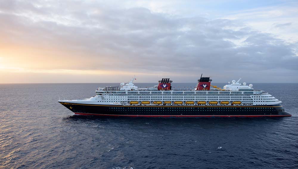 Disney Cruise Line Disney Wonder at Sea Photographer.Todd Anderson