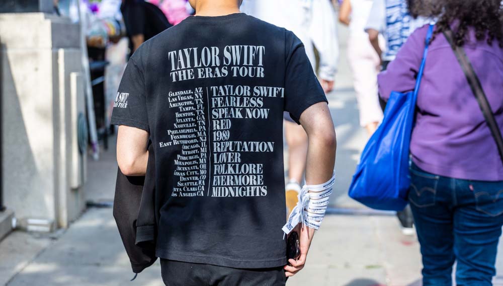 Taylor Swift Era Tours t-shirt with US tour dates
