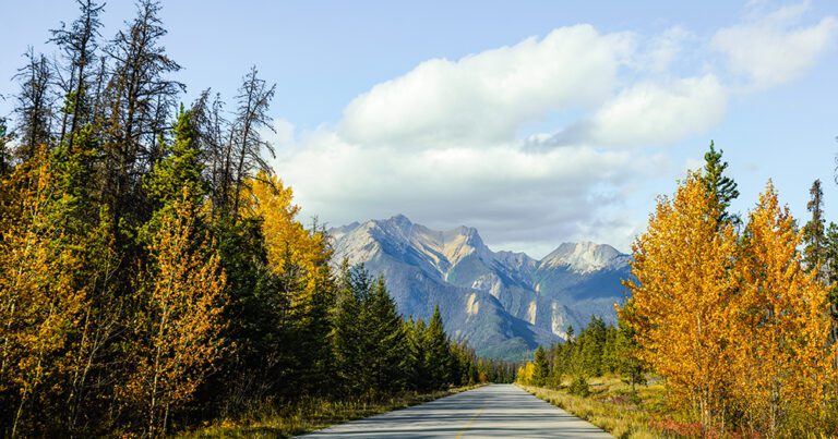 Fall for Canada: Why autumn is the best season to get outdoors