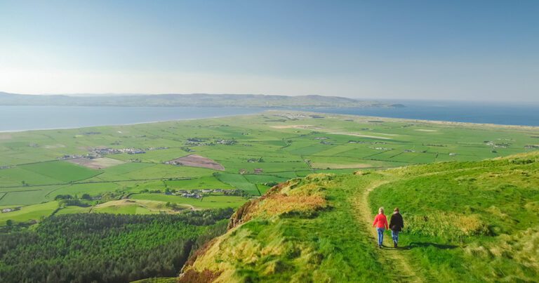 Exploring the Charms of Ireland: 7 Ways the Emerald Isle Fills Your Heart