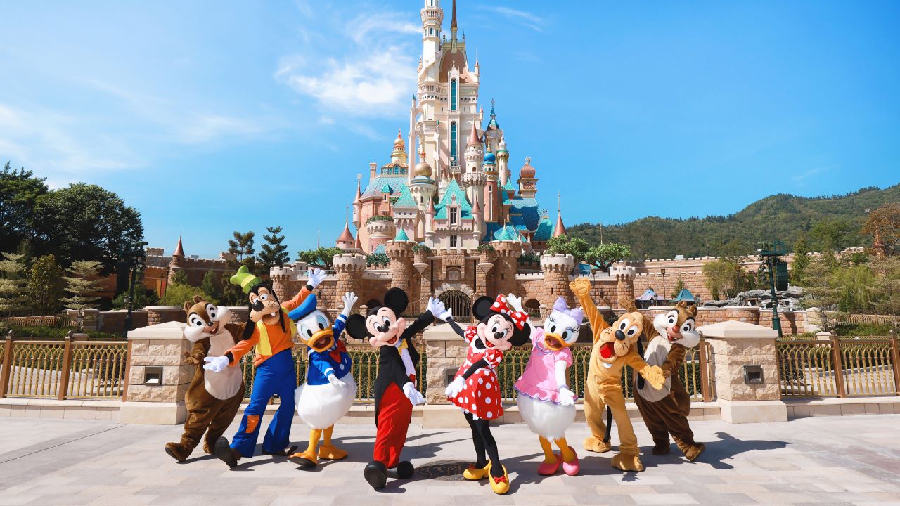 FFFF0288 mickey family web