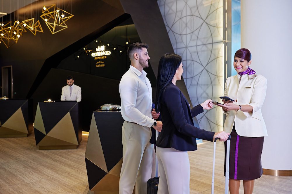 Etihad Business Lounge Welcome in Abu Dhabi