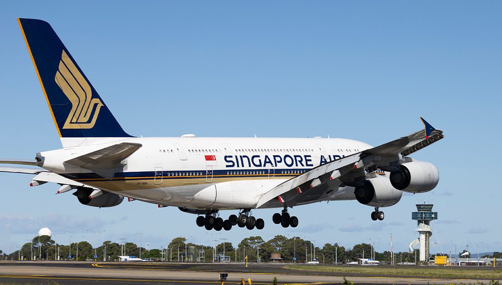 Singapore Airlines A380 842 9V SKN YSSY 090423