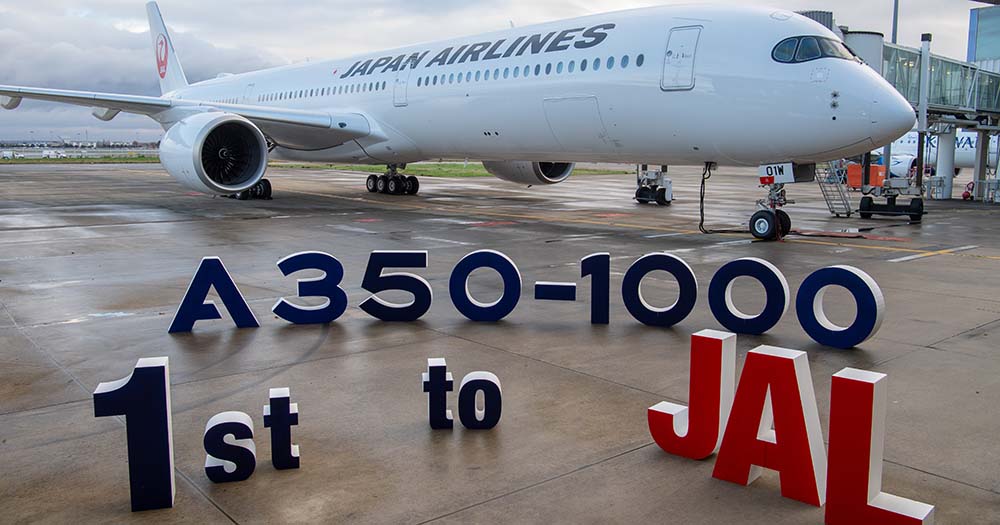 Japan Airlines onboards first A350-100 aircraft – and here's where it will debut