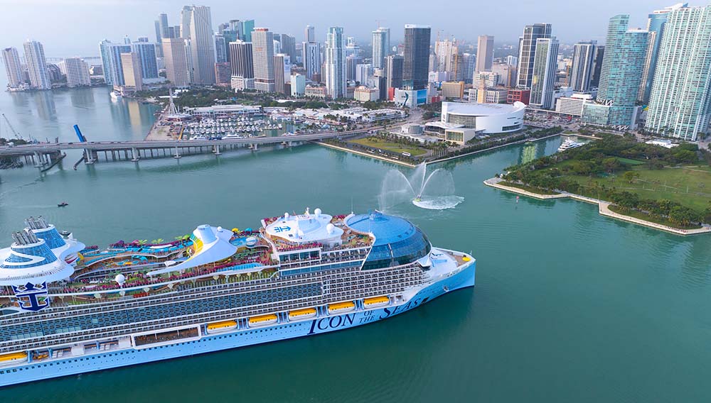 RCI Icon of the Seas enters Port Miami