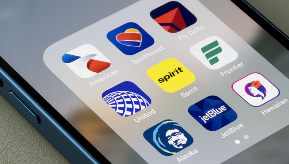 US airline apps smartphone icons Tada Images shutterstock 2128063880