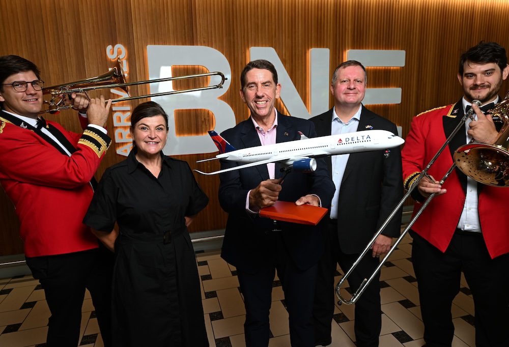 BNE announces the new service. (R-L) BNE CEO Gert-Jan de Graaff, Deputy Qld Deputy Premier Cameron Dick & Delta Australia Manager Kelly Clive.