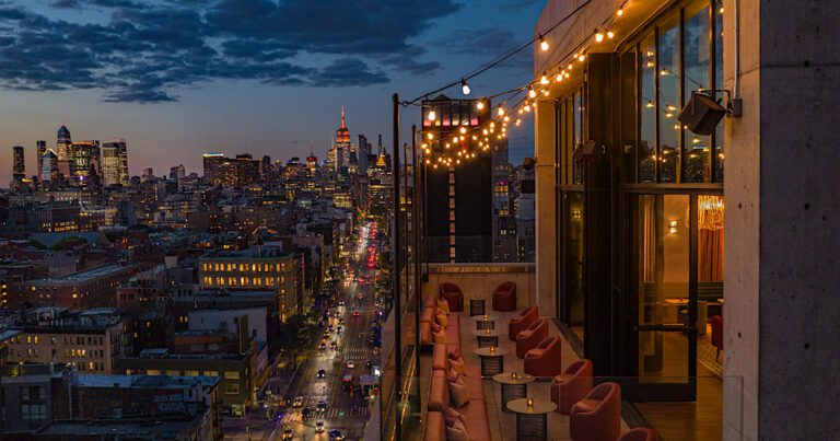 Hotel review: How Moxy NYC Lower East Side will fool people into thinking you’re cool
