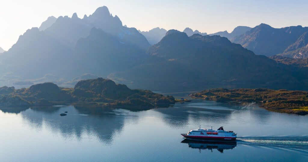 NorYAY! $1.5k onboard credit, Hurtigruten's booking bonus