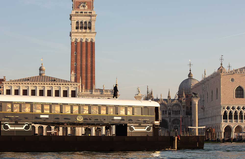 Venice Simplon-Orient-Express collaborates with world-renowned artist on new carriage