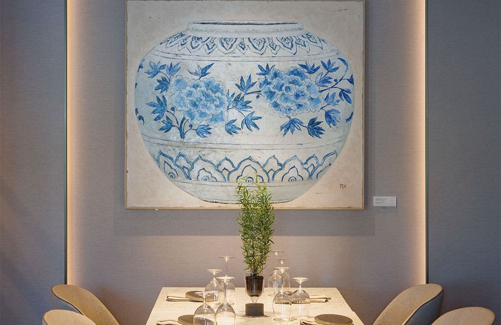 Floating galleries: the impressive art collections on luxury cruise ships 3 Silver-Nova_20230806_Art_Onboard_0602