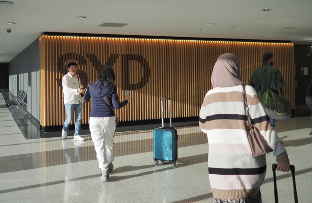 Sydney Airport travellers face flight chaos with 12-hour strike set for tomorrow