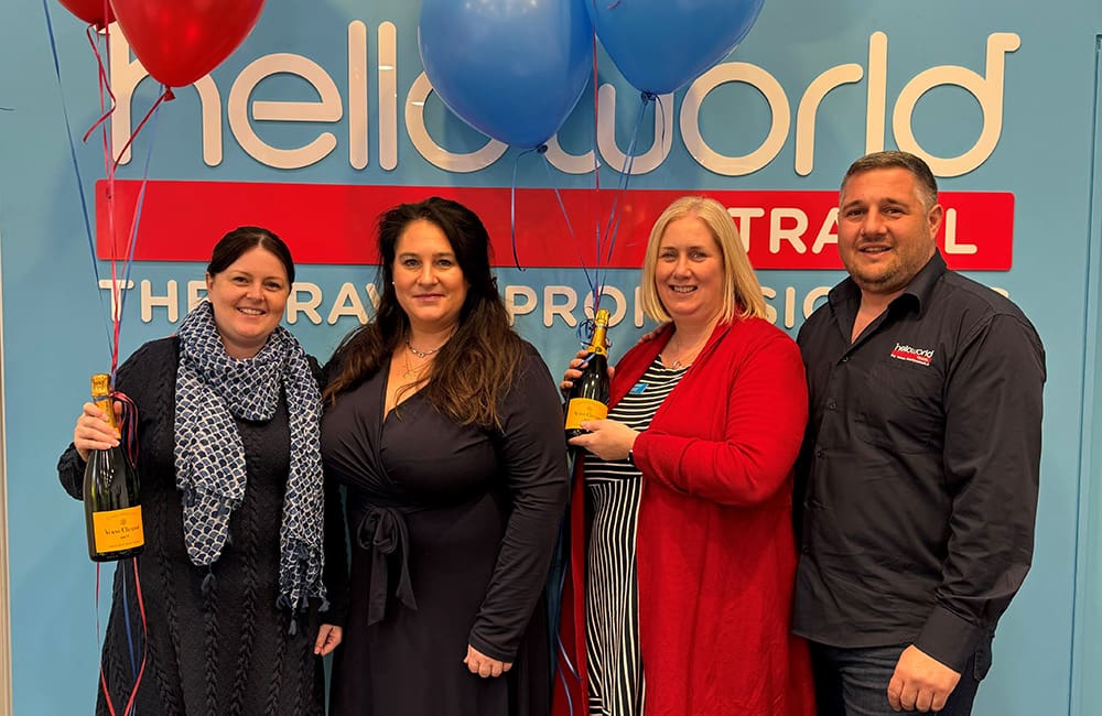 Helloworld Travel Rowville welcomes next era of success with new owners