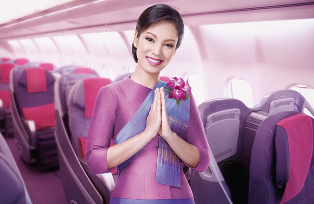 1000x650 Thai Airways Crew