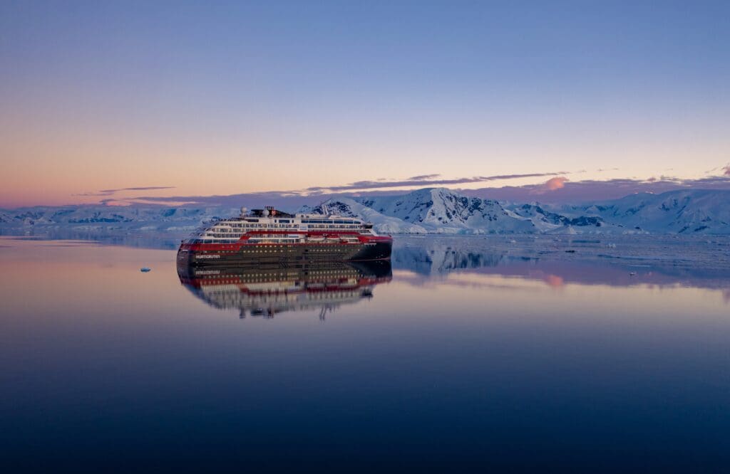 New sales & marketing team strengthens HX Expeditions’ regional presence