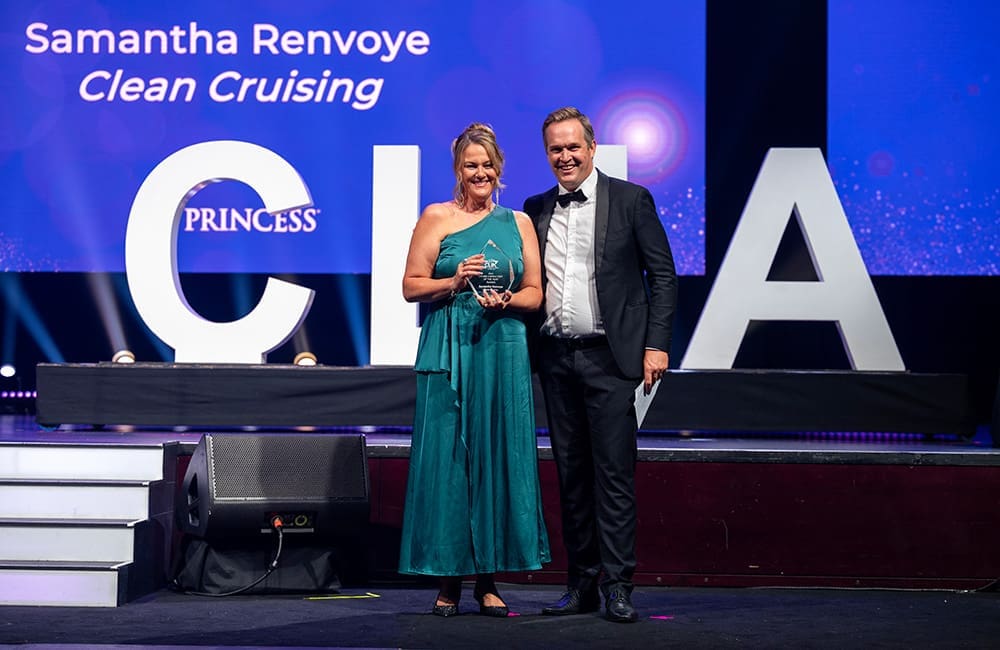Cruise Consultant of the Year Australia winner – Samantha Renvoye, Clean Cruising, with Nick Ferguson, Senior Director, Sales & Marketing – Asia Pacific, Princess Cruises.