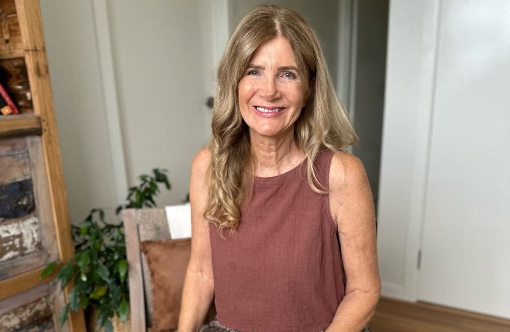 Dr Karen Coates