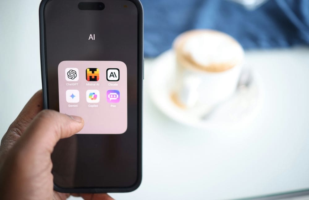 Venture travel, shorter stays and AI key trends for luxury travellers: Marriott 3 One in five luxury travellers are crafting itineraries using AI © Solen Feyissa