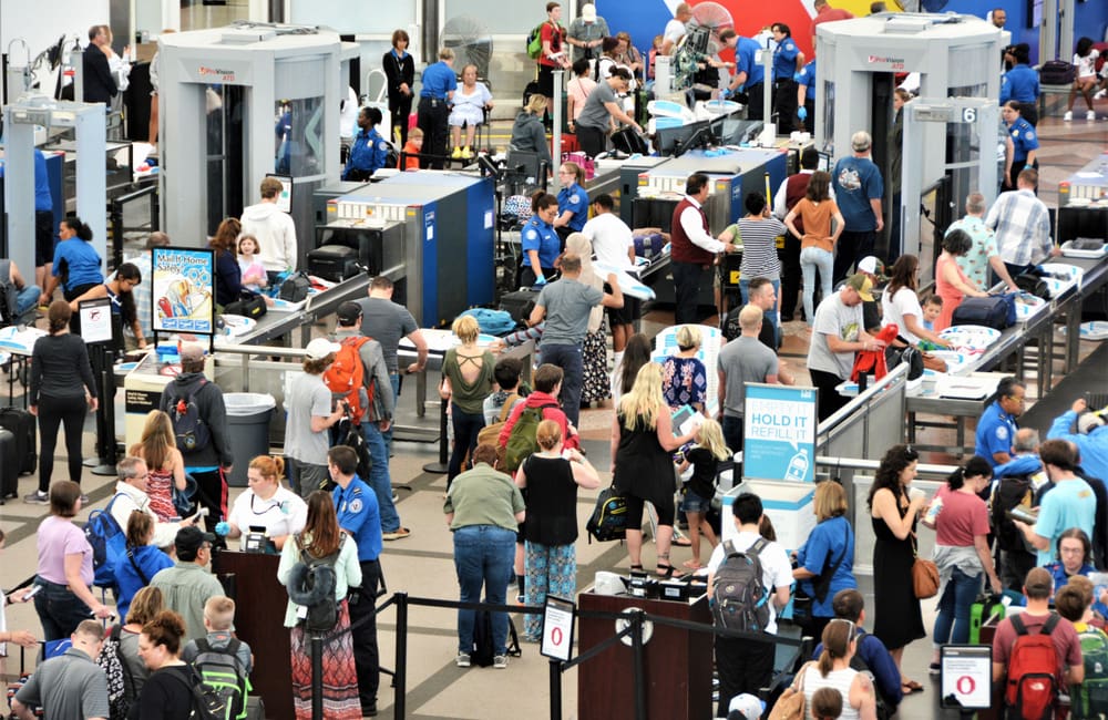 Crowded lines at TSA security checkpoint at Denver International Airport. Image: Jim Lambert/Shutterstock