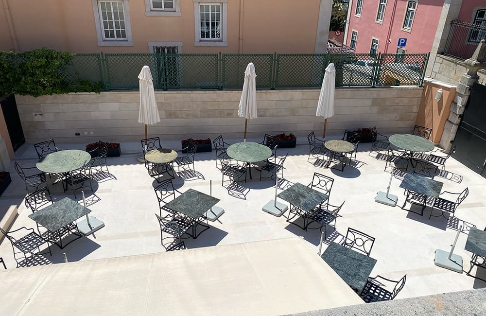 OLP breakfast terrace