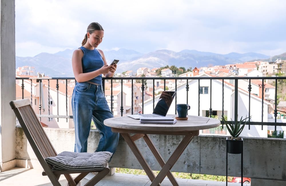 Workations & Bleisure Trips: The New Norm for Aussie Professionals