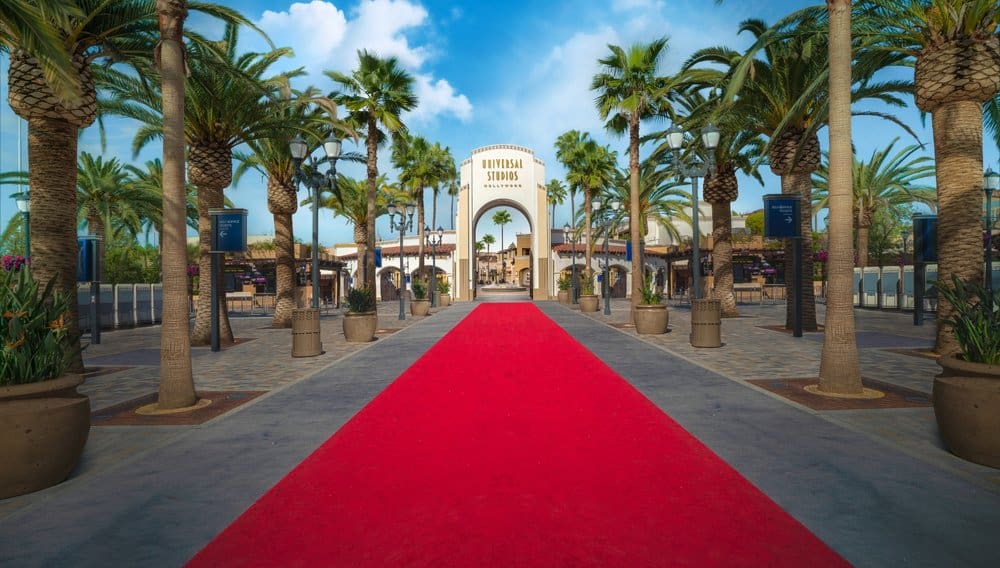 universal studios, expedia taap