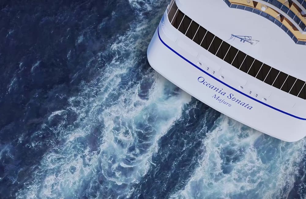 Render of Oceania Sonata aft exterior. 