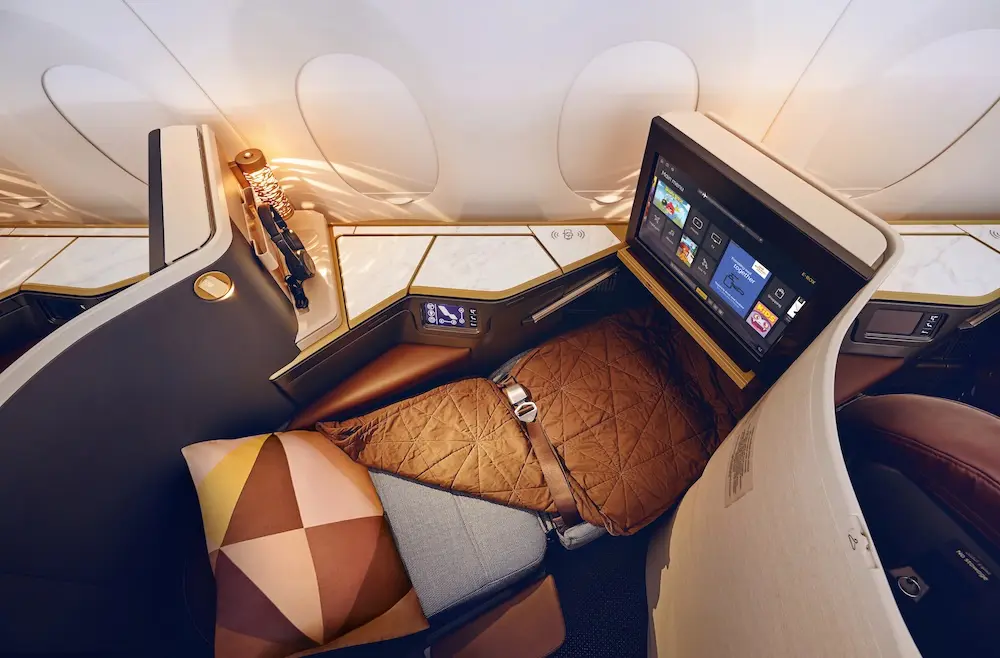 The A350-1000 has flat-beds with privacy doors